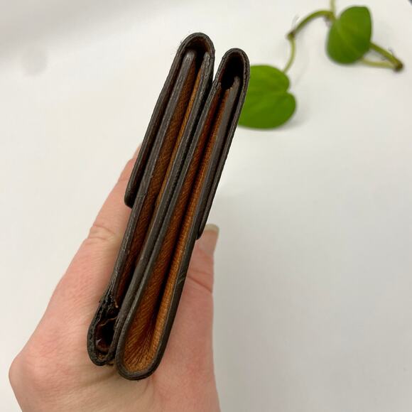 Louis Vuitton Monogram Canvas Square Elise Monogram Wallet Double Sided 0050 - Picture 6 of 16